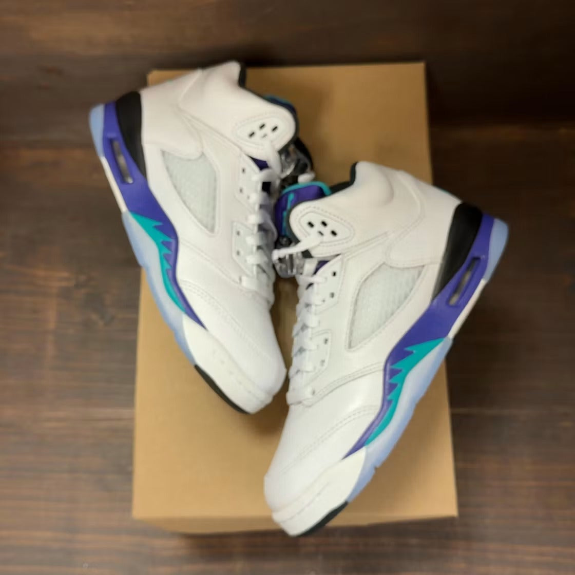 Air Jordan 5 Retro Grape (2025) (GS) - US 5Y - New - Other - detail 1